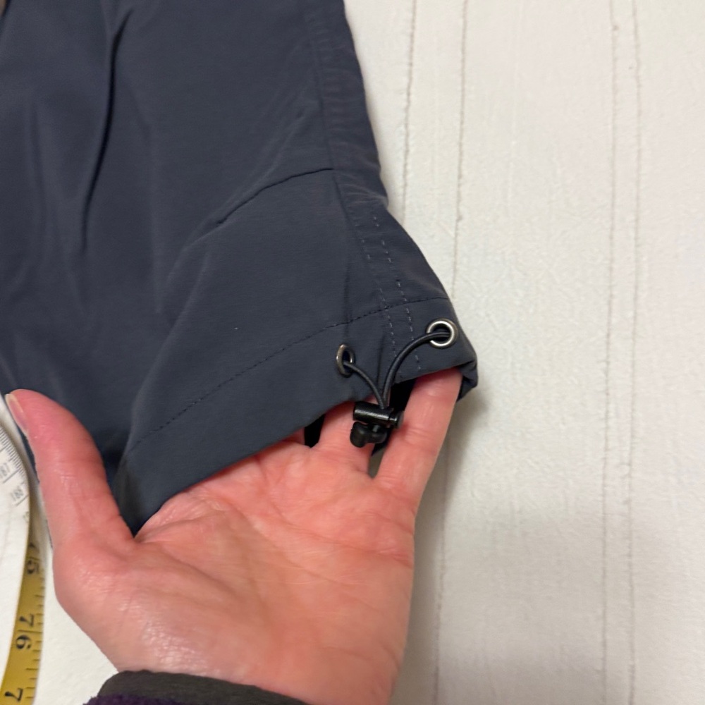 Columbia Capri Pants - Picture 6 of 7